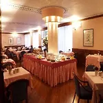 Hotel Crivi\'S 